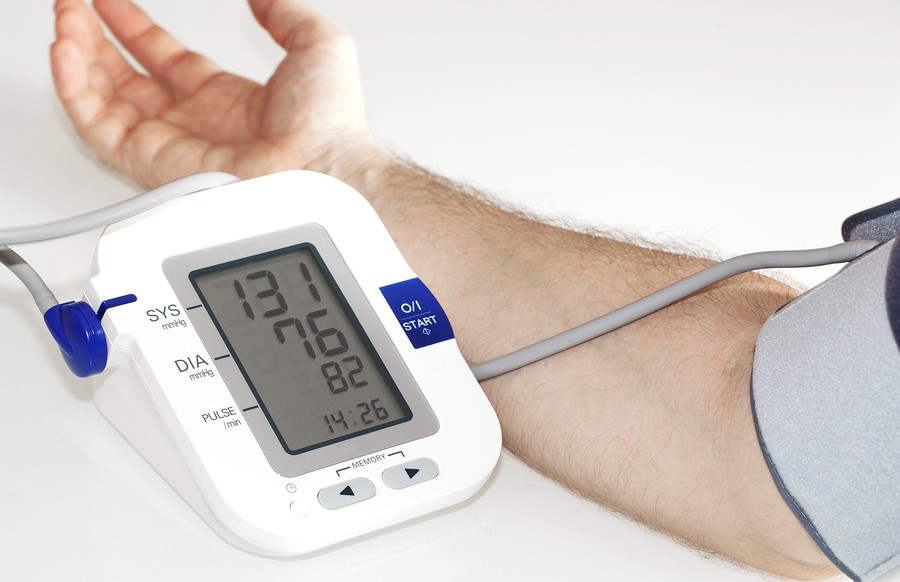 اندازه گیری فشار خون با فشار سنج دیجیتال